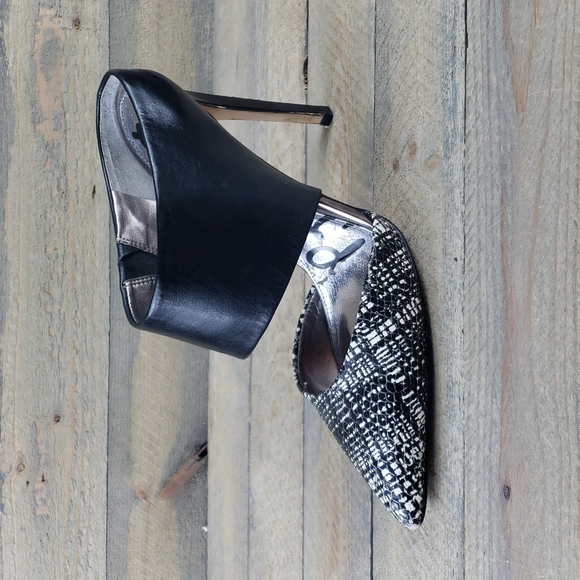 Sam Edelman Woman's  Leather Monroe  Heels  Black White - Picture 2 of 12